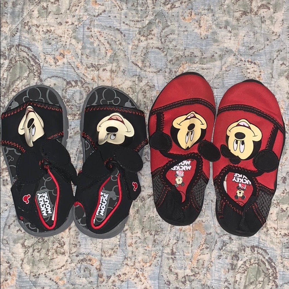 Set of 2 Mickey Mouse Shoes